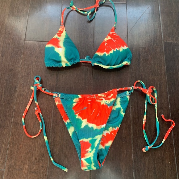 Halter Ribbed Tie Dye String Tanga Bikini, Size Small - Picture 4 of 6